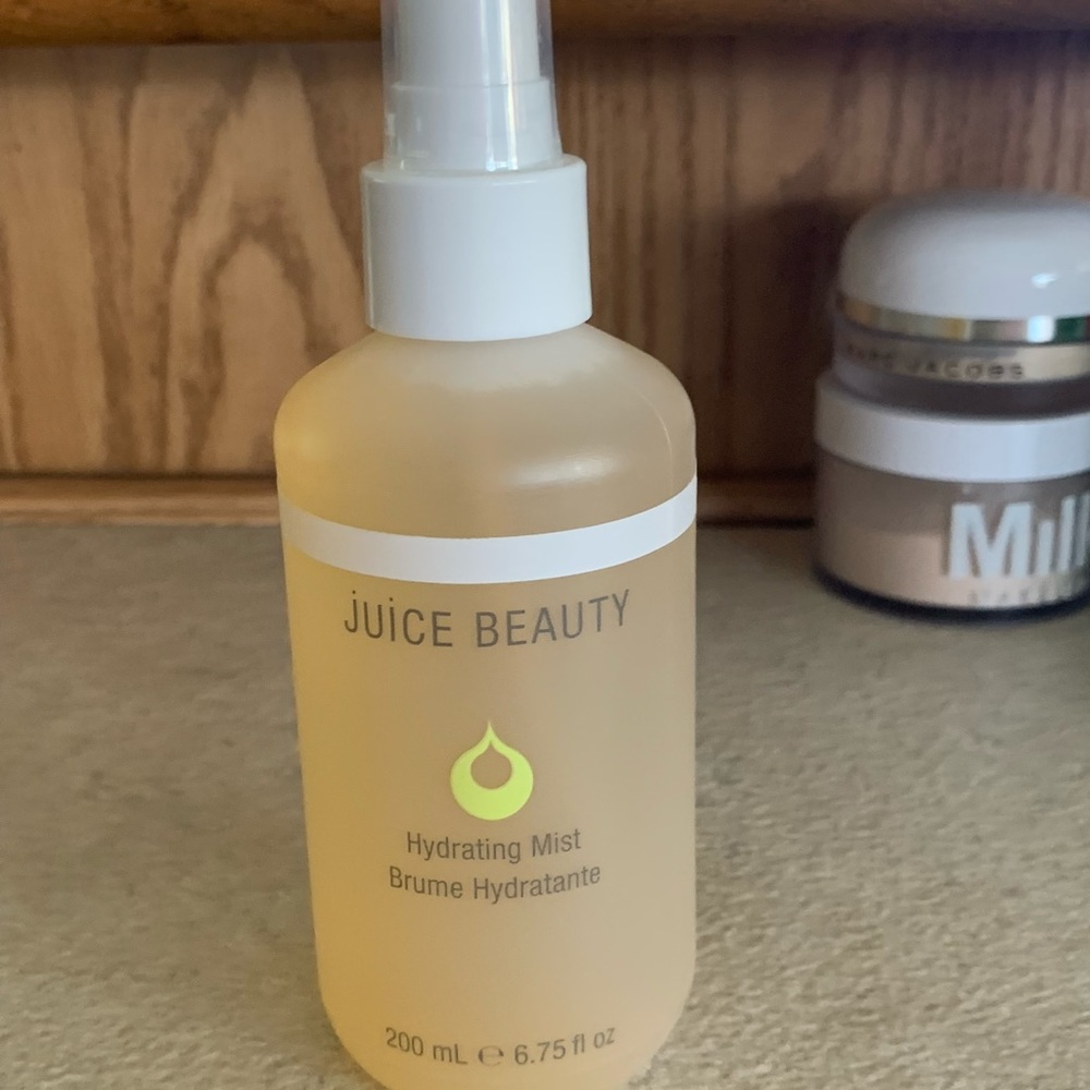 Juice beauty hydrating mist